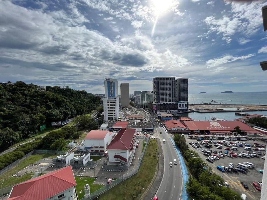 Jesselton Quay Kota Kinabalu 1 Apartment Exterior photo